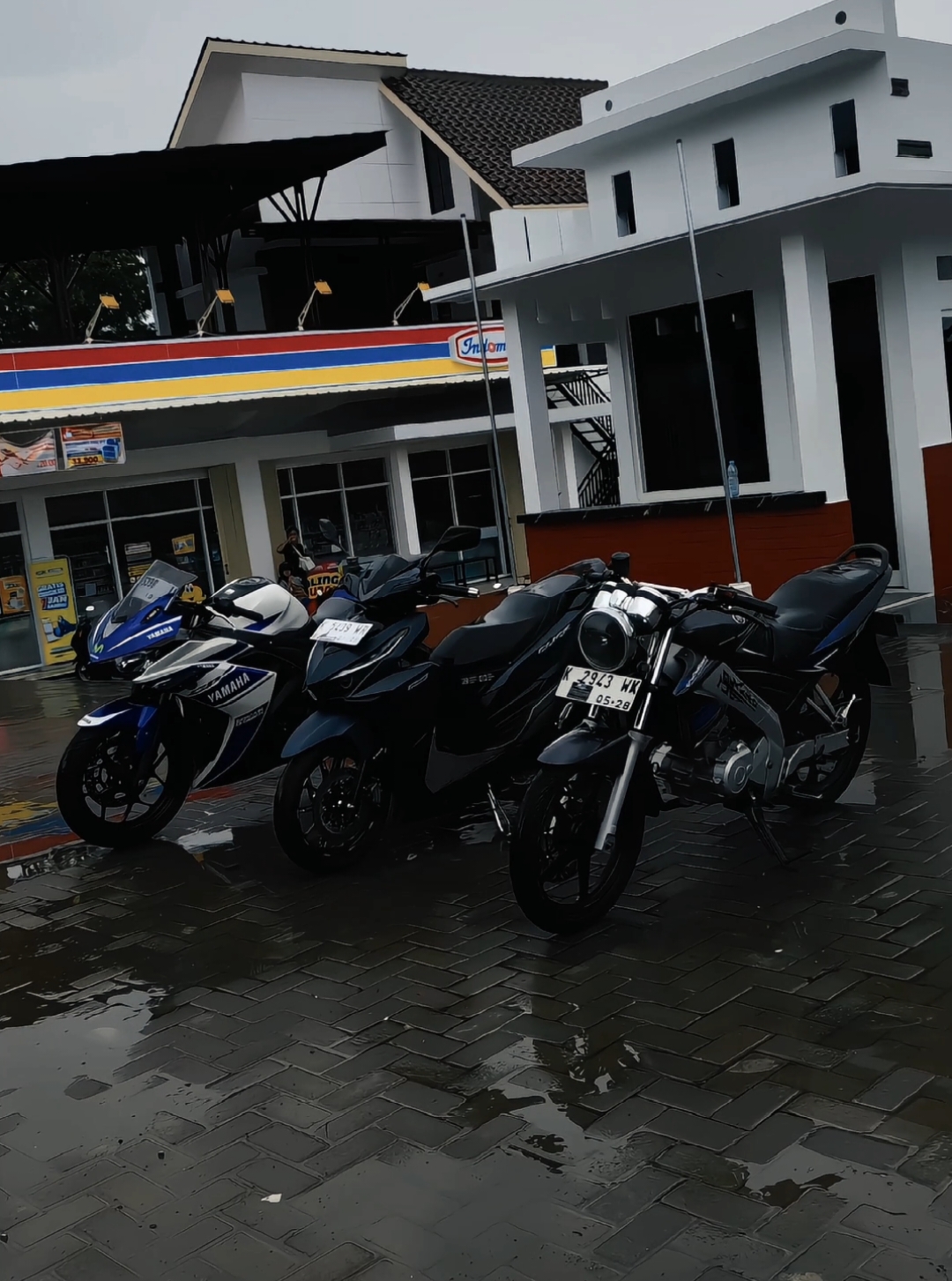 gunung e ketutup awan bolo🙌🏻 #vixion #vixionold #vixionss #vixion_kudus #R25 #vario125 