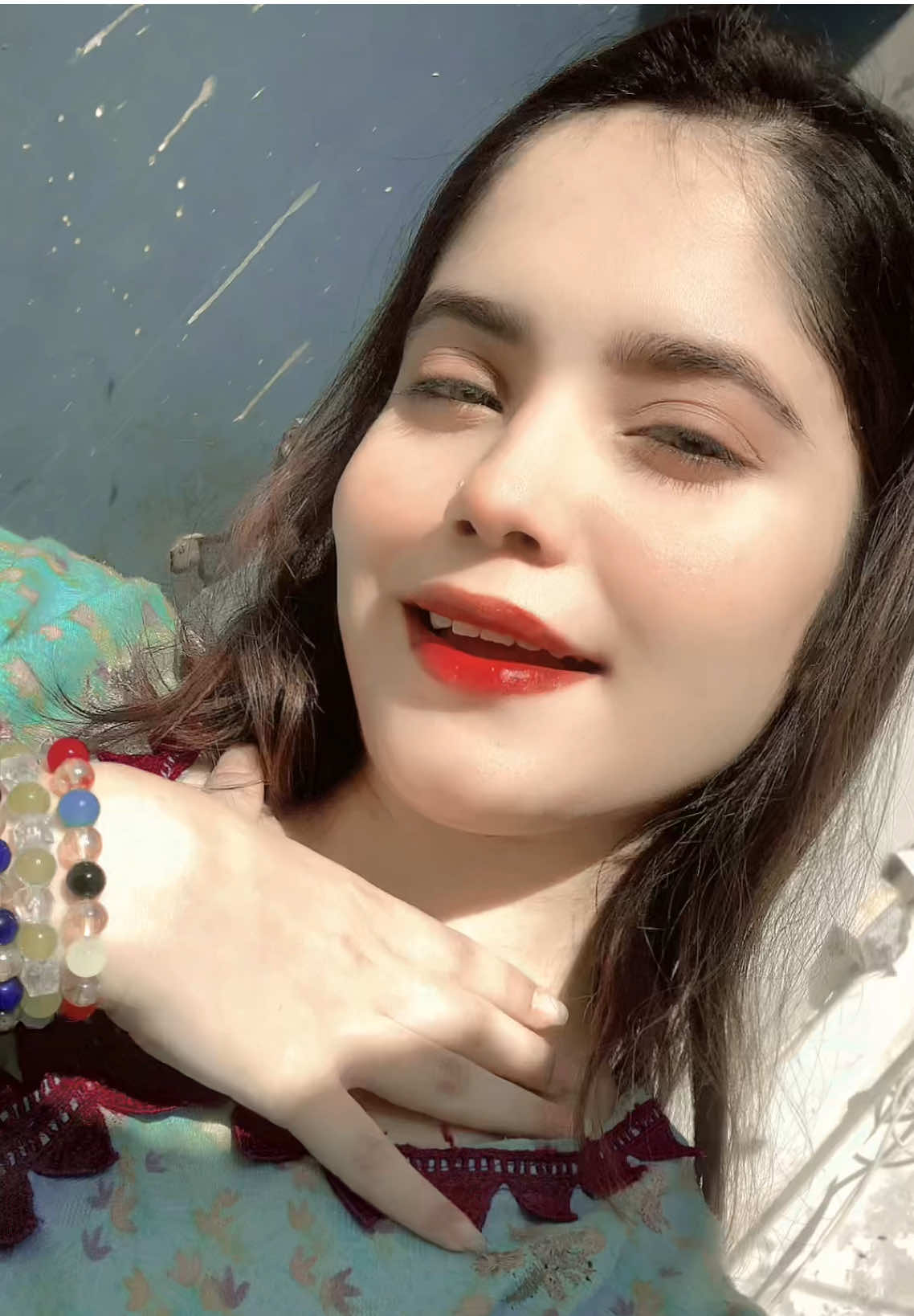 Dekh lon ankhon me 👀❤️‍🔥🙈 #foryou #foryoupage #standwithkashmir #burhan_tv 