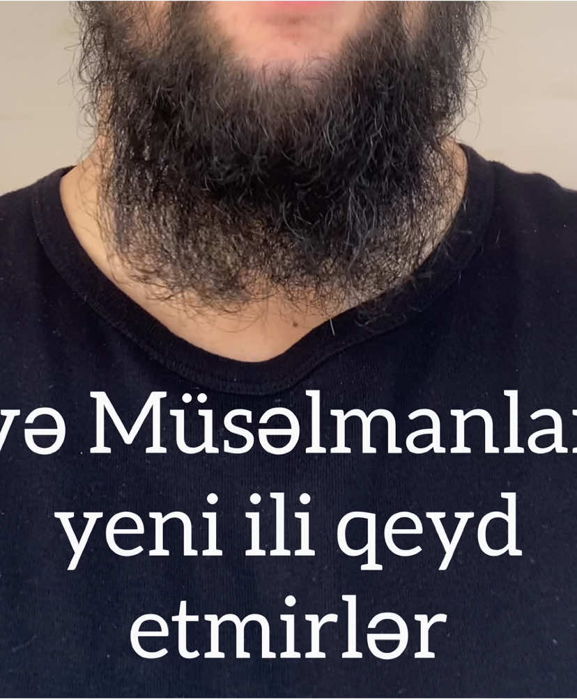 Bilildiyimiz kimi qarşıdan yeni il adli, şeytanın bayramı gəlir. Bu bayramın İslamla heç bir əlaqəsi yoxdur və Müsəlmanlar yeni ili qeyd etmirlər. İslamda yalnız iki bayram vardır. Ramazan Bayramı və Qurban Bayrami. Əgər yeni il bayramının kökünü araşdırsanız, yeni ilin çirkin və iyrənc bir bayram olduğunu görəcəksiniz. Çirkinliklərdən biri, əvvəllər yeni il qeyd edəndə (bayramın başladığı illərdə) yolka ağacının üstündə ölü uşaq meyitləri asılırdı. Bunu özümnən demirəm, İnanılmaz gəlsə də, bu hələ yeni il bayramına aid olan çirkin əməllərin az bir hissəsidir. Sadəcə özünüz bunu araşdırın və şahidi olacaqsınız.