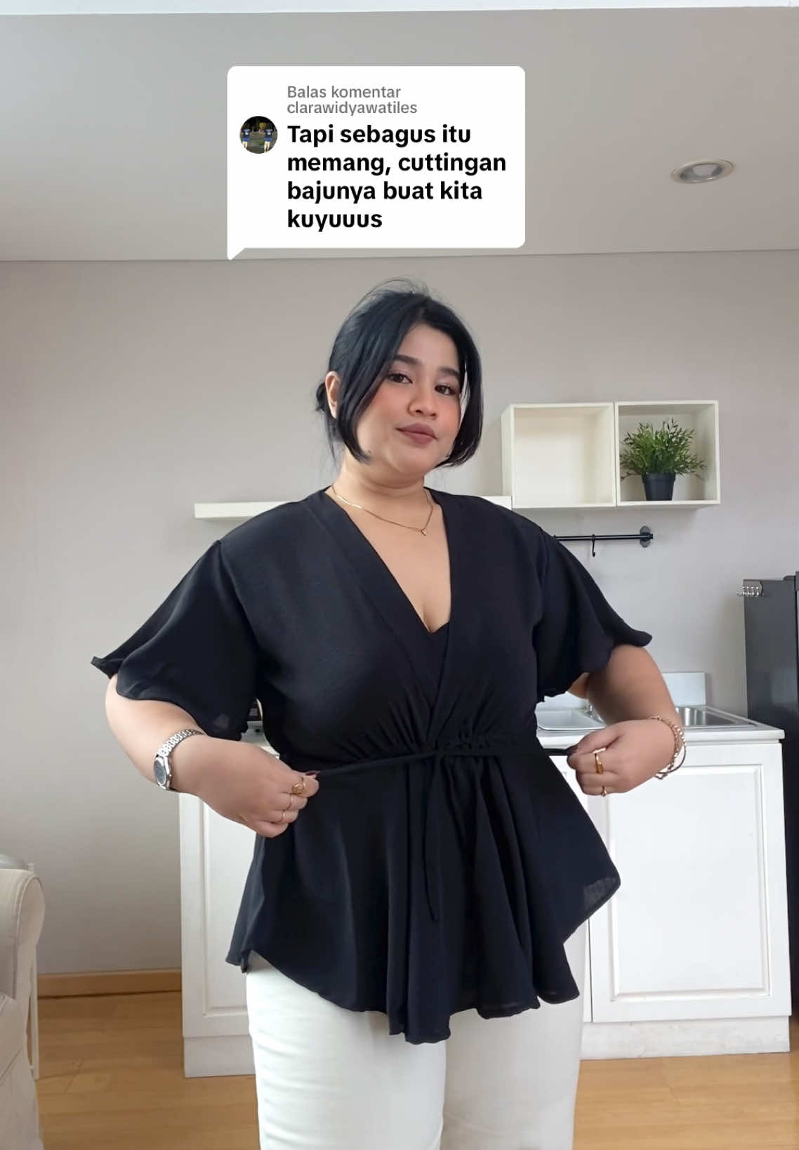 Membalas @clarawidyawatiles aku aja langsung tambah warna lain 🫢✨  #jagoanvideotrending #fypシ #plussizefashion #fashiontiktokforyou #ootdfashion #blousejumbo #fyp #OOTD 