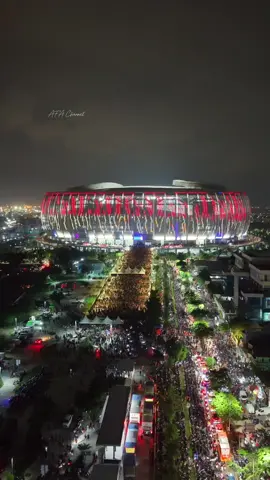 Gila ni stadion @jakintstadium megah banget..terima kasih @dkijakarta yang sudah membangunkan stadion semegah dan sekeren ini. Penonton 2756 penonton yang datang ketika @persija  vs @pssleman pada tgl 21-12-2024 dan mereka mengedepan persaudaraan ketika bertemu di satu tempat. Video Lengkap di Youtube AFA Channel *Butuh jasa sewa drone untuk dokumentasi? Bisa dong di AFA Channel.https://www.instagram.com/reel/DAMu3QcSZY-/?igsh=emUxZ3d1bThpNmNh Sewa Drone ini sudah sekaligus dengan pilotnya yang bersertifikat Pilot Drone di APDI (Asosiasi Pilot Drone Indonesia).  Jadi Insya Allah lebih aman  dengan kualitas video dan gambar yang bagus. Tunggu apa lagi Langsung aja DM ke IG kami 😉 #Indonesia #indonesiamaju #sewadrone #dronesewa #pilotsewadrone #pilotsertifikasidrone #fypシ゚viral #fypage  #pilottersertifikasi #apdi #fyp  #stadionjis #thejak #thejakmania #sepakbola #jpostadionjis #worldcupu17 #pialaduniau17 #thamrinnine #lrtjakarta  #jakartainternationalstadium#jpostadionjis #rumputjis #fypyoutube #fypviral  #rumputstadionjis #fyptiktok  #rumputstadionjis #pialaduniau17  #persija #sepakbola #timnassepakbola  #afa #afa99channel