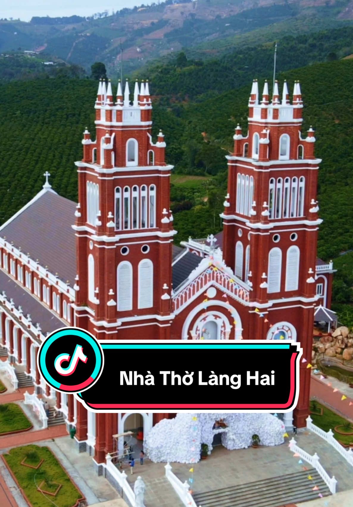 Nghe nói quay nhà thờ này  sẽ được 10k follow …#lamha #lamhacogi #tuanduong 