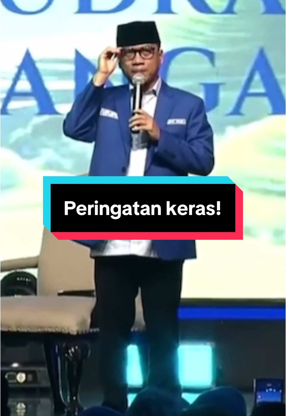 Menteri desa Yandri Susanto lagi2 mengingatkan agar jangan ada pungutan liar terhadap proses rekrutmen pendamping desa. #desa #menteridesa #yandrisusanto #prabowo #pendampingdesa 