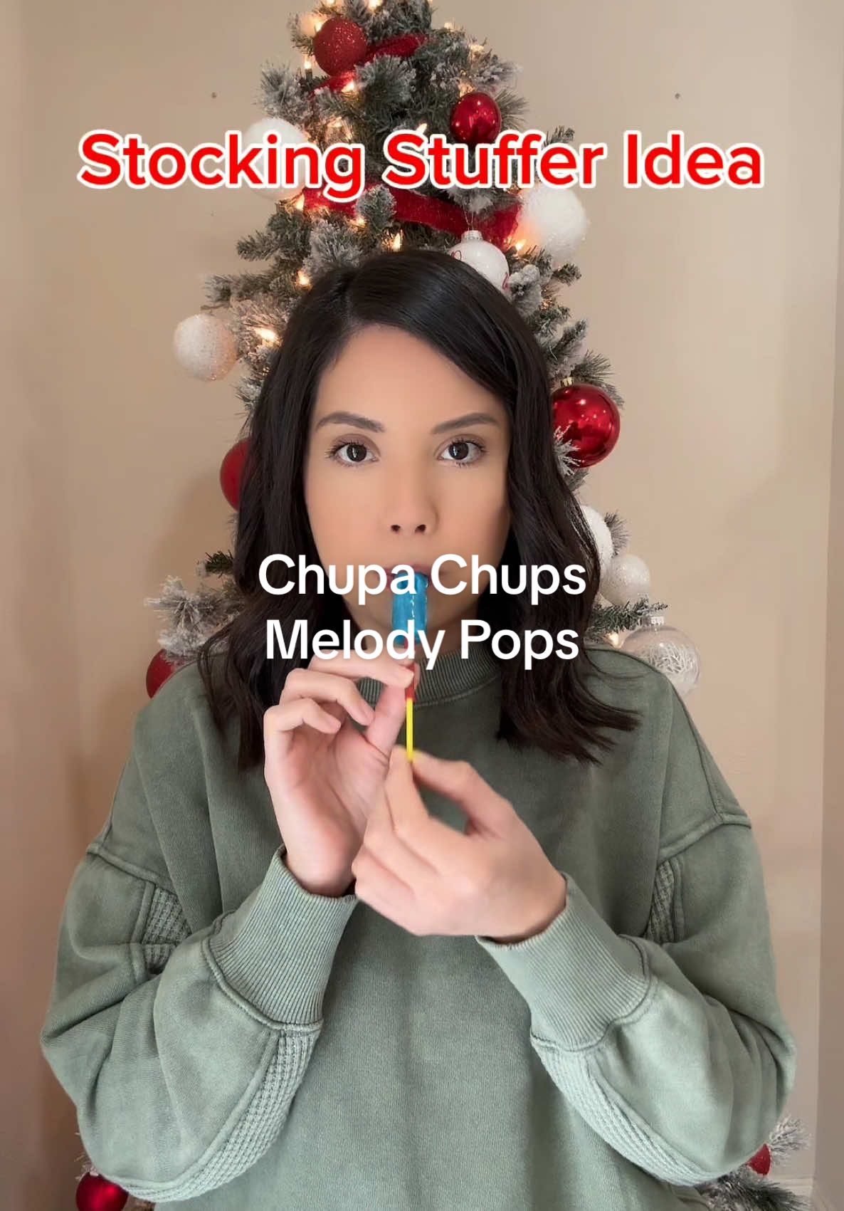 How cool are these 😱 Click the link in my bio to get your Melody Pops now and play a melody too! @Chupa Chups US  #Ad#ChupaChups#stockingstuffer#candy