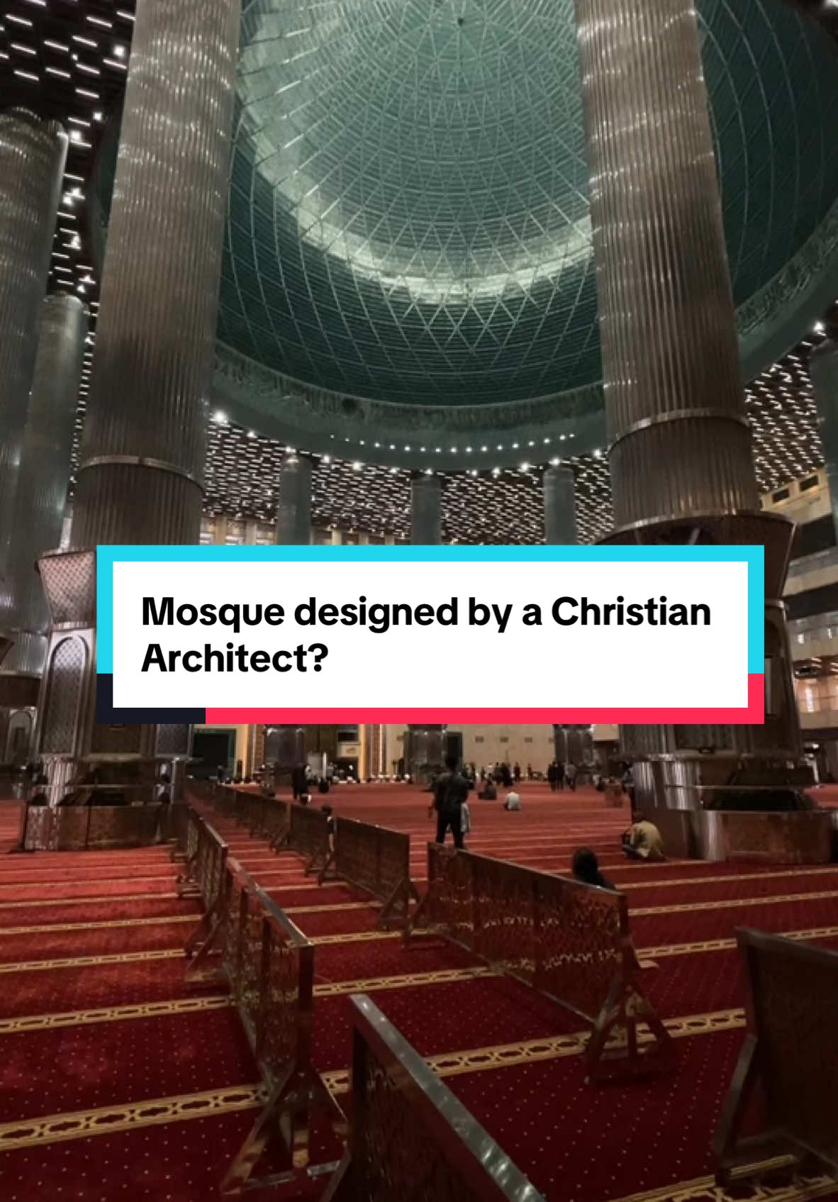 Did you know? This mosque was also built in front of a Cathedral to show a religious tolerance, this place holds up to 120,000 people to accommodate religious congregations such as Eid Prayers 🕌  📍 Istiqlal Mosque, Jakarta #islam #mosque #istiqlalmosque #jakarta #indonesia 