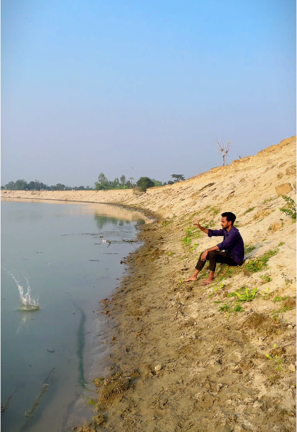 ভালোবাসার মিথ্যে নাটকে মেনে নিয়েছি পরাজয়...! 