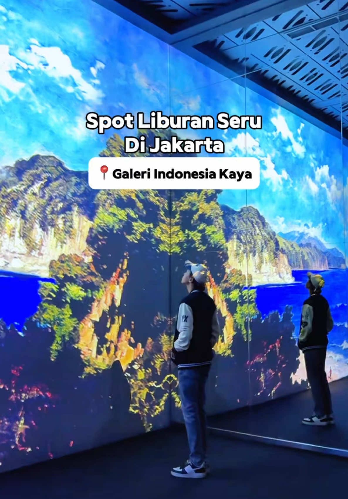 Spot liburan seru di Jakarta✨ Immersive gratis nih guys, Indonesia dalam karya Basoeki Abdullah menampilkan 14 karya legendaris yang bisa kamu saksikan dalam bentuk digital Periode ini berlangsung hingga April 2025 Free entry ✨ 📍Galeri Indonesia Kaya  Grand Indonesia Kaya ,West Mall Lt.8 Nyok agendain liburan akhir tahun kalian bareng gengs atau kesayangan kalian buat kesini! #GaleriIndonesiaKarya #JelajahJakarta #PameranGratisJakarta #ExploreJakarta #TTPetualangPro #TTPetualangNewbie #HerjunetJalanJalan 