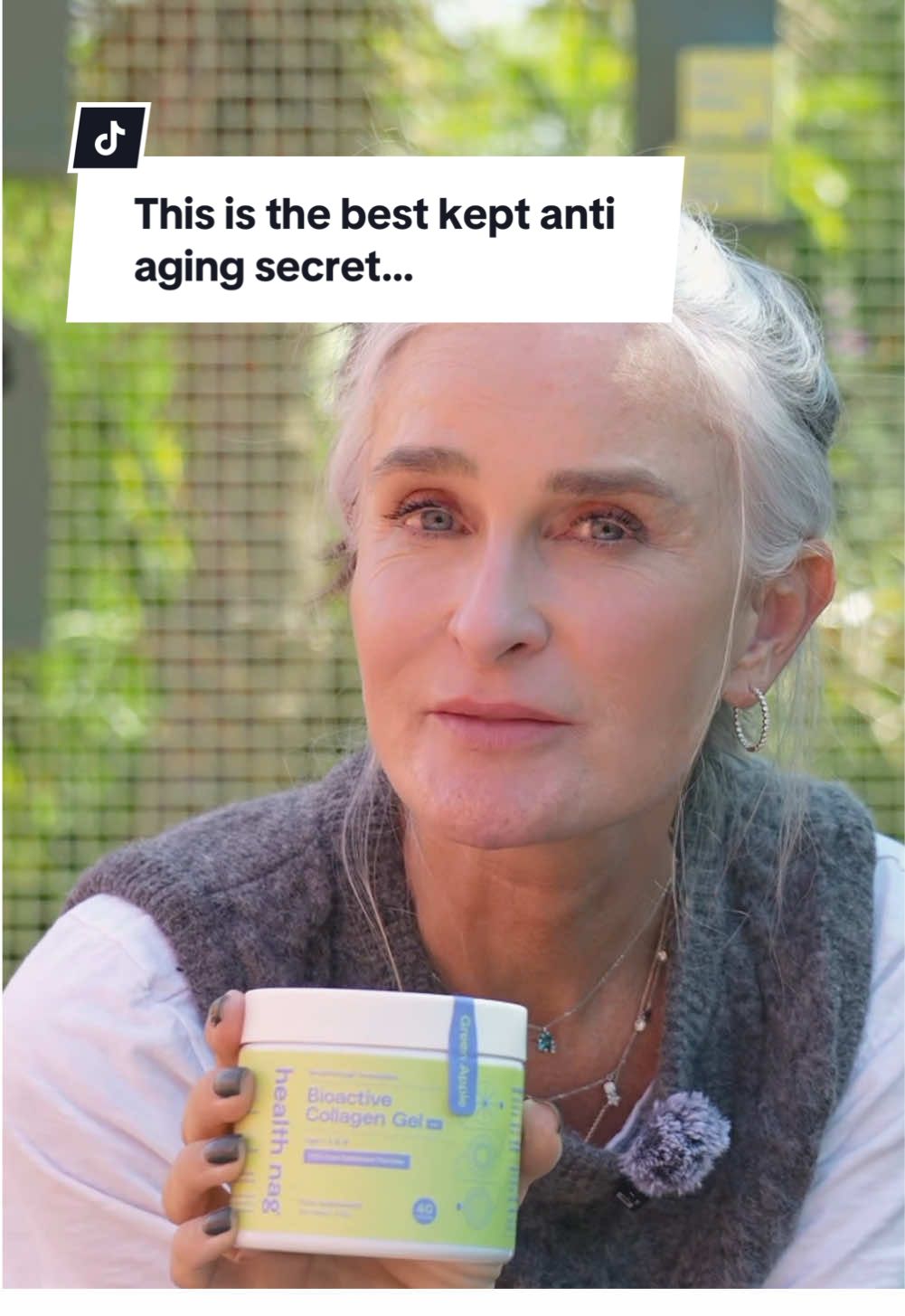 Bioactive Collagen Gel is a staple in Caroline’s longevity and anti aging routine, is it a part of yours yet? 🍏  #collagenpeptides #antiaging #antiagingskincare #skincare  #collagen #collagenviral 