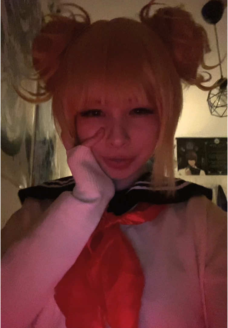 Found one of my firsts vids when i finished my Toga wig..🍰  #myheroacademiacosplay #togahimiko #myheroacademia #togahimikocosplay 