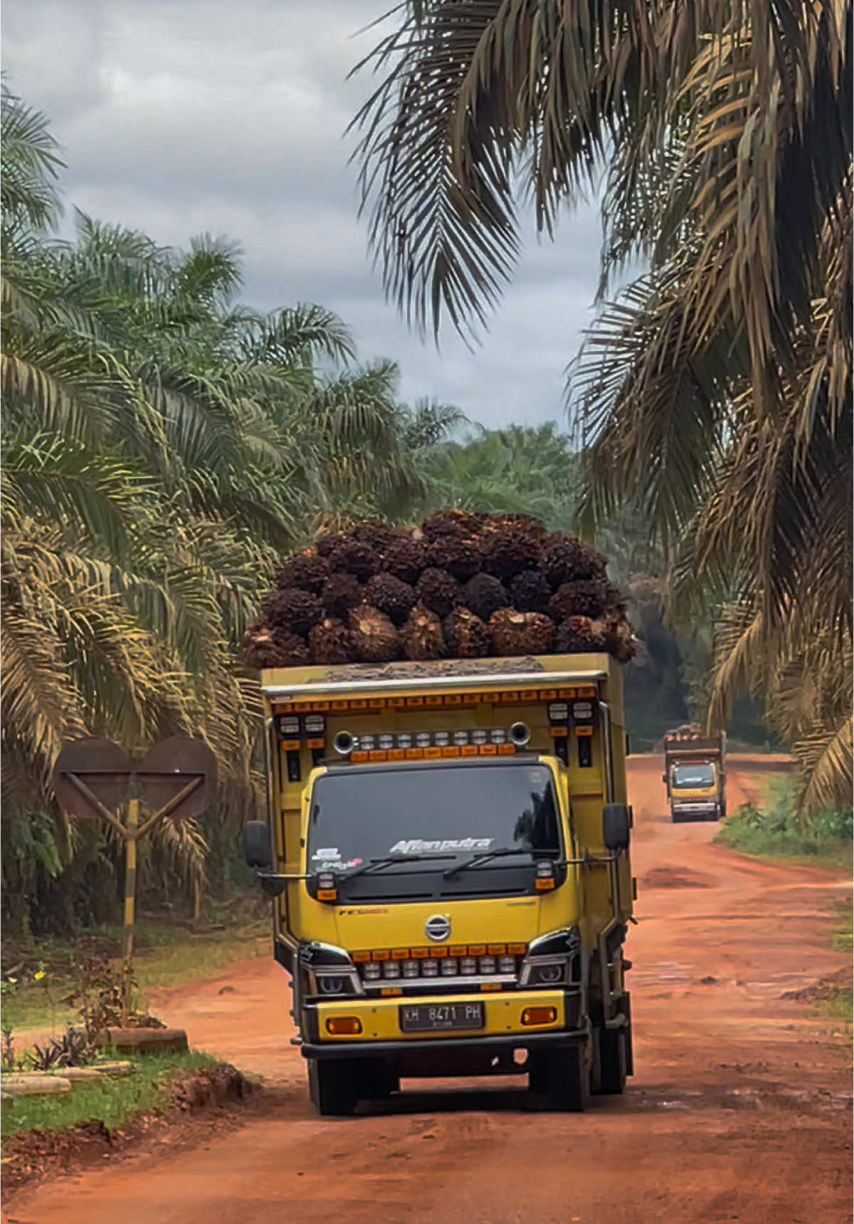 #CapCut laki laki dengan kerja kerasnya😝#erdogantransport #indonesia🇮🇩 