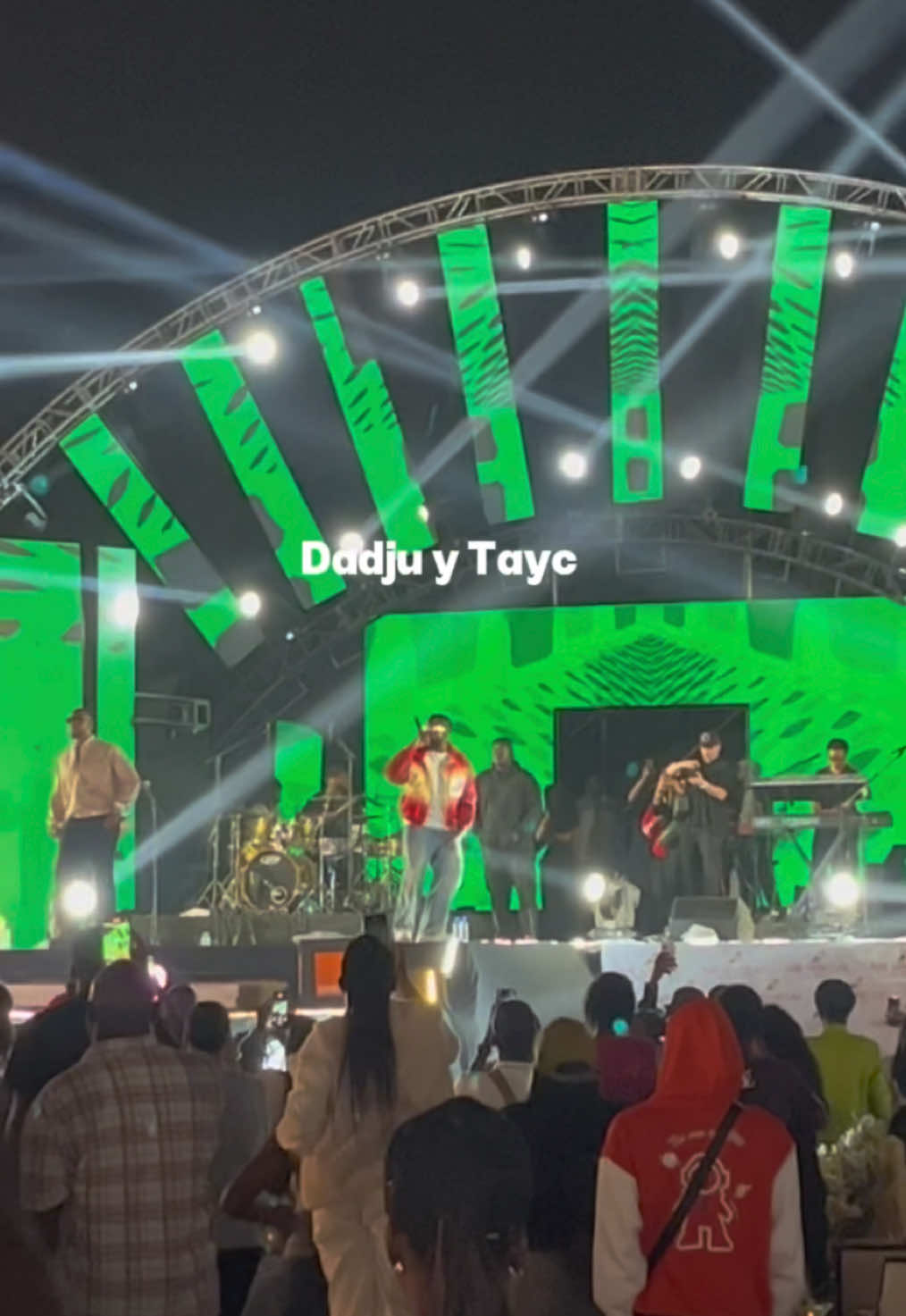 Dadju y Tayc en concierto en Dakar! 🇸🇳✨ #traveltok #españa #fyp #senegal 