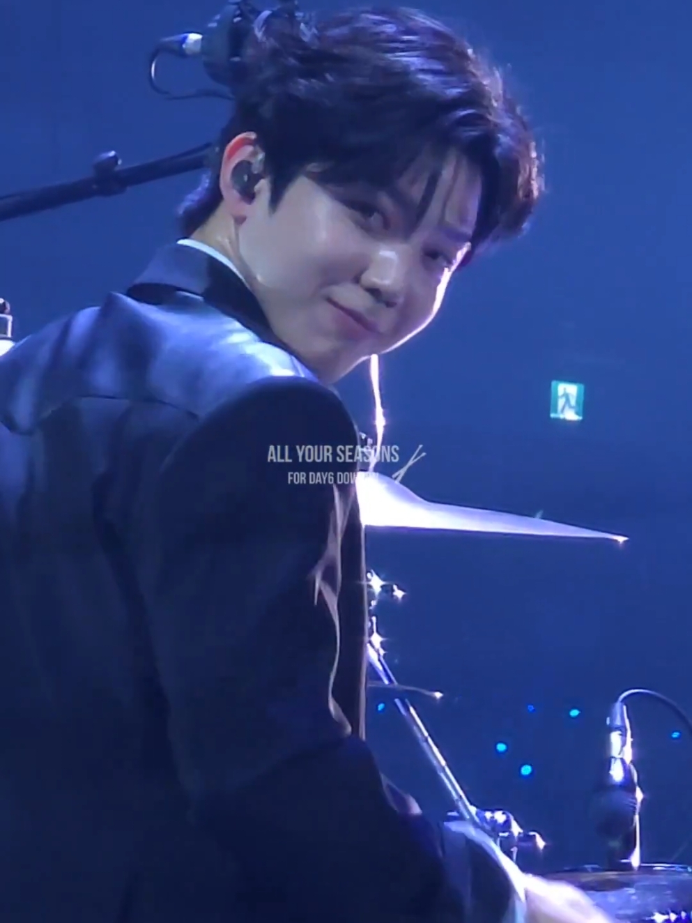 🐶 2024 DAY6 Special Concert 'The Present' 241221 Day2 - Somehow [Cr.4season_DW] #day6 #dowoon #도운 #데이식스 