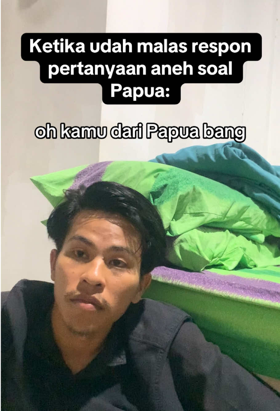 Ketika udah mulai malas respon pertanyaan aneh soal Papua. Ada yang gini juga? #sorong #papua #kotasorong 