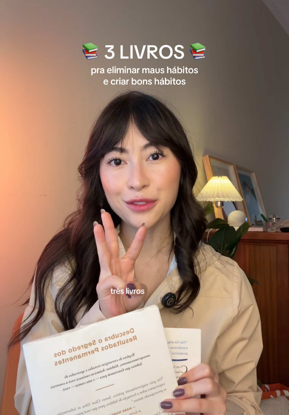 3 livros para ler sobre hábitos! Qual o melhor livro que você já leu sobre o assunto? #BookTok #aprendinotiktok #livros #habitos #fy #fyp #habitosatomicos #habitossaudaveis 