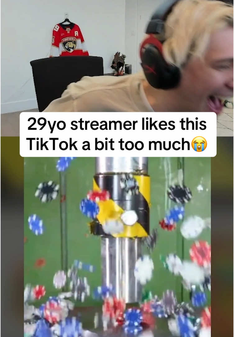 xQc dies laughing at this TikTok🤣 #xqc #xqclips #fyp 