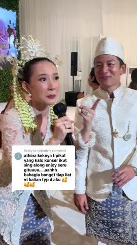 Replying to @nobody Yes bangat. Athina @♥️ gimana kalau kita do live karoke session di @Grandis Barn or konser then sing along pasti seru  🤣🤣 🙌. #athinapapadimitriou #rioharyantofans #rioharyanto 