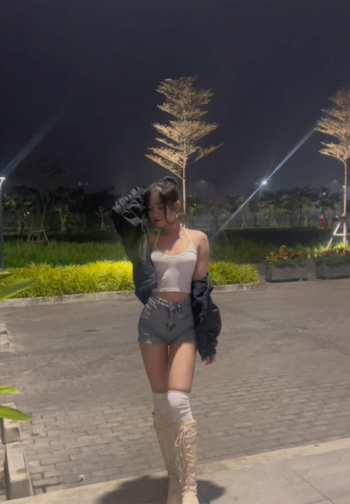 thời tiết Hà Nội nhưng mặc đồ tưởng đang ở Tp HCM luôn á🥹#muadong #xuhuong #fypシ 