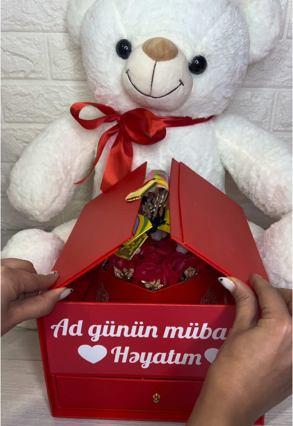 #adgununmubarek #adgununmubarek🎂 #adgunuhədiyyəsi #adgününmübarək #hediyye #adgününmübarək🍰🎂 #melek_hediyyeler_ #adgünühədiyyələri 