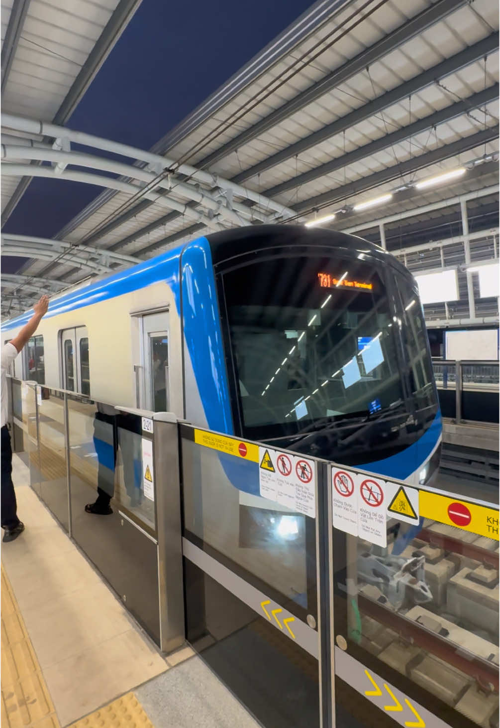 Saigon metro 2024 🥹 #saigonmetro #tphcm #saigonview #metrovietnam #hcmcmetro #xuhuong #SàiGòn