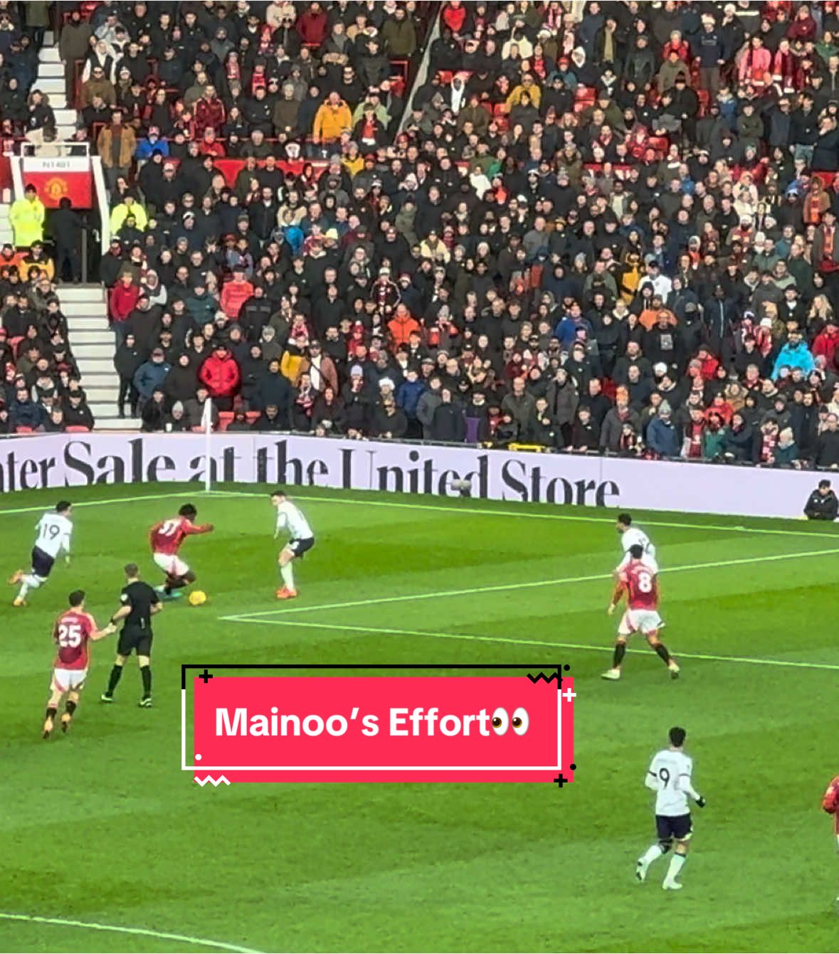 Mainoo wriggles past the defenders but shot just goes wide #mainoodribbling #manutdvsbournemouth #manutdgametoday #garnacho #bruno #onana #brunofernandes #eriksen #casemiro #kobbie #mainoo #kobbiemainoo #rasmushojlund #hojlund #rashford #marcusrashford #amad #amaddiallo #antony #mazraoui #deligt #eriktenhag #dalot #licha #martinez #ugarte #ronaldo #cr7 #cristianoronaldo #footballtiktok #footballedit #PremierLeague #epl #tiktokuk #tiktokus #live #tiktokuk #tiktokus #london #manchesterunited #united#oldtrafford #foryou #fyp #live #matchday #manutdtiktok #theatreofdreams #mufc  #yanited #manutdfans #unitedkingdom #manchester #europe #rubenamorim #amorim  #manutdgoalstoday #amadhighlights #manutdhighlights #manutdnews #premierleague #premierleaguetoday #premierleaguehighlights #plhighlights 