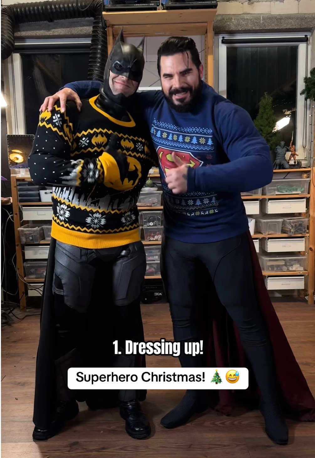 AD | Aww, what a thoughtful gift from Batman. 🌚 It’s the most wonderful time of the year and that also counts for Superheroes. 🎄 But it’s not all fun and glory, the season also comes with loads of tasks and while it might be easy for Superman and Batman to navigate apocalyptic scenarios and save the world on a daily, they also struggle with the chaos we call Christmas, just like we all do sometimes. 🤷🏻‍♂️ We hope you’re already well prepared for the upcoming days and find some peace and quiet (AND COOKIES) during these stormy times. 🍪 Merry Christmas! 🎅🏻 Collab with @DC Deutschland ! #superman #supermanedit #batman #batmancosplay #cosplay #superheroes #funnymemes #dcuniverse