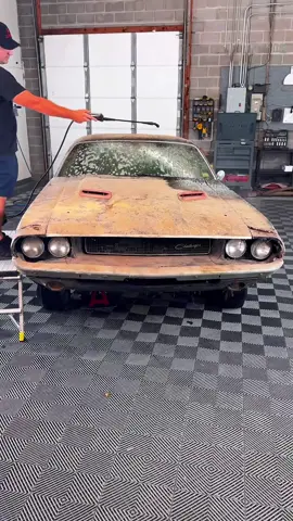 #carwash #carwashing #cardetailing #carcleaning #satisfyingvideo #wash #clean #fyp #asmr 