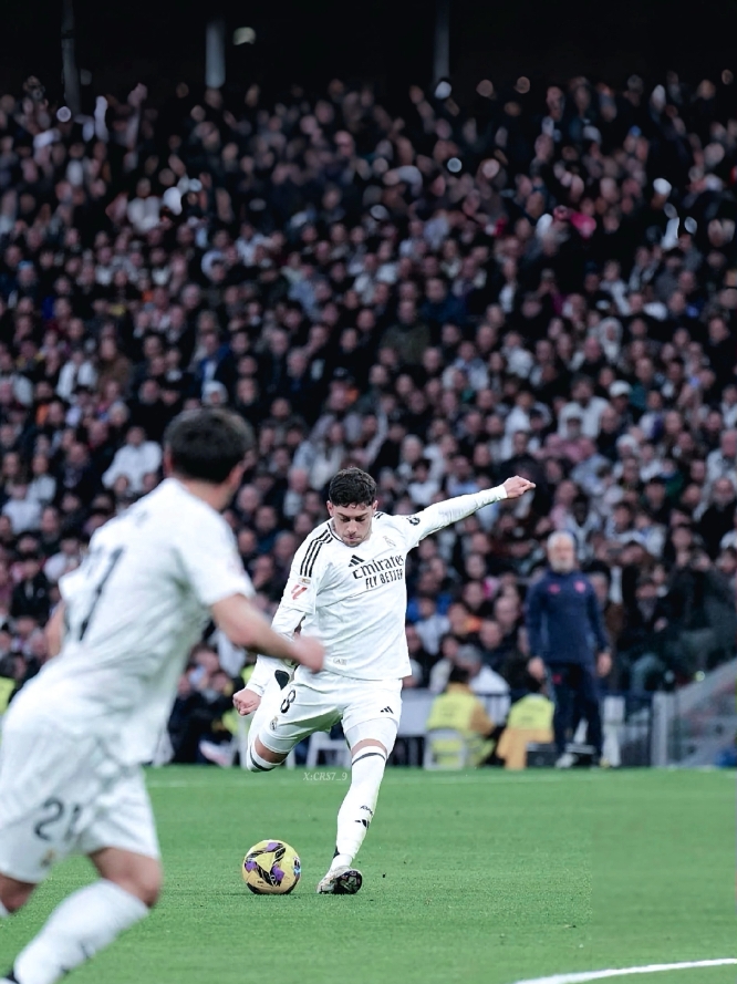 Federico Valverde Goal Today Real Madrid vs Sevilla Laliga #federicovalverde #valverde #realmadrid #madrid #halamadrid #madridista #madridistas #fyp #foryou #footballedit #laliga 