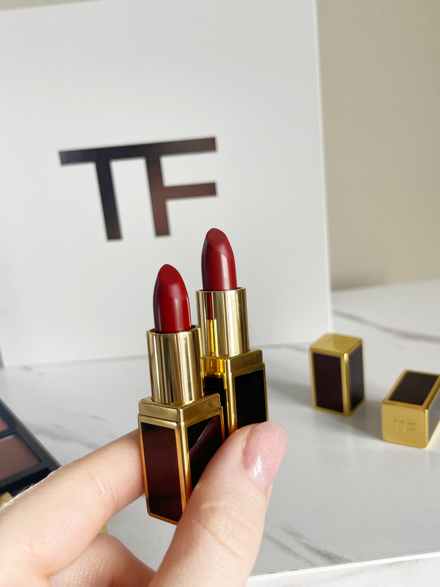 Two shades, endless elegance  @tomfordbeauty #tomfordbeauty #tomford #tomfordlipstick #lipstickchallenge #lipsticktutorial #lipglossbusiness #lipstickswatch