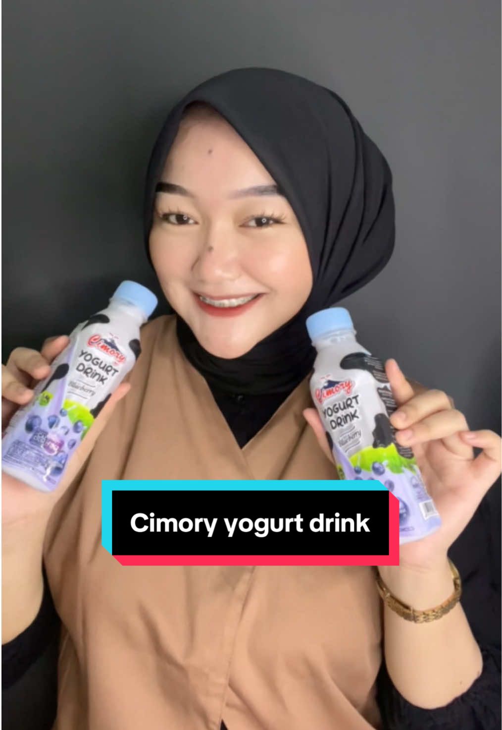 Suka banget cimory yogurt drink ini, rasanya nyegerin pol perut jadi enteng deh💖 #cimoryyogurtdrink #minumanviral #starterpack 