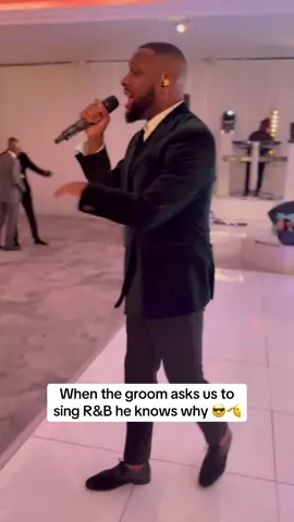 Back to back r&b classics during this wedding reception 🔥 #miguel - #adorn #rnb #rnbmusic #soulmusic #fyp #foryou #foryoupage #cover #weddingday #weddingtiktok #bride #groom #luxuryweddingplanner #luxuryweddingentertainment #luxuryweddingband #functionband #luxurywedding