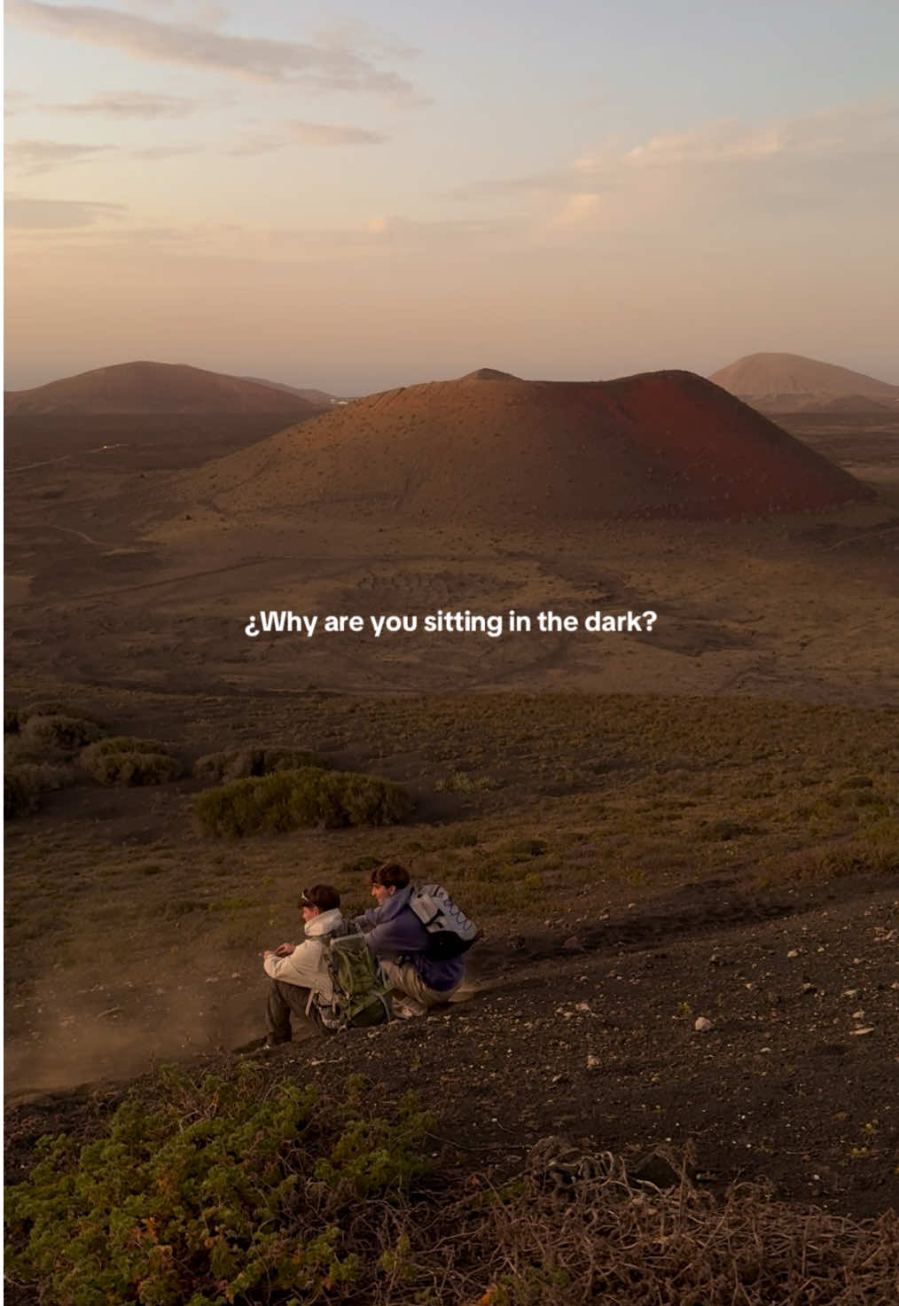 me gusta la oscuridad #eluakids #mars #thesopranos #hike #Hiking #gorpcore #rutas #marte #Outdoors #dark #alone #lonley #loneliness 