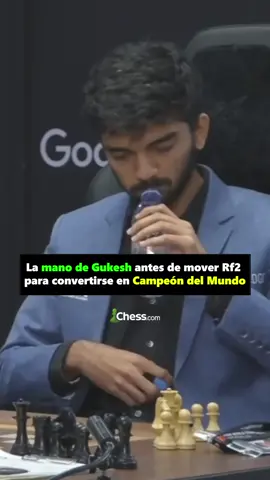 Los nervios al cumplir tu sueño 💚 #ajedrez #chesscomes #ajedrezenespañol #DingGukesh