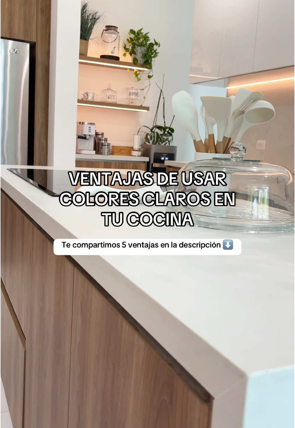 Aquí tienes 5 ventajas de usar colores claros en tu cocina: ✨ Amplitud visual: Los colores claros hacen que tu cocina luzca más grande y espaciosa. 💡 Mayor luminosidad: Reflejan mejor la luz natural y artificial.  🛠️ Versatilidad en diseño: Combinan con cualquier estilo, desde moderno y minimalista hasta clásico y rústico. 🍽️ Sensación de limpieza: Los colores claros aportan una apariencia pulcra y ordenada. ⏰ Atemporalidad: Una cocina en tonos claros nunca pasa de moda.  Visita nuestros showrooms:⁠ 📍 Av Huayacán Plaza Andará⁠ 📍Plaza La Isla, Av. Jorge Jiménez Cantú, Edo de México. ⁠ ⁠ #inizio #cocinas #diseñodecocinas #arquitectura #homedecor #tipsdecocina #cocinasblancas 