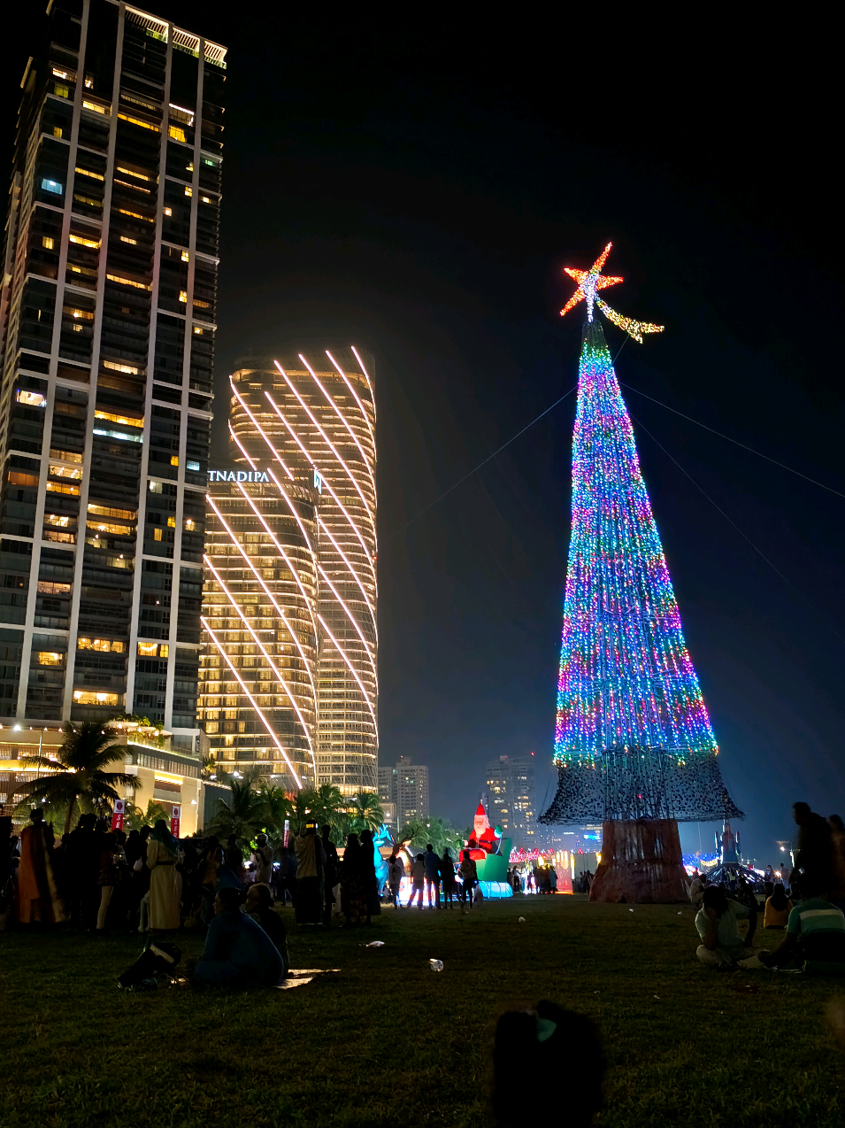 christmas in Colombo #foryou #foryoupage #fypシ #fyp #CapCut #christmas #colombo 