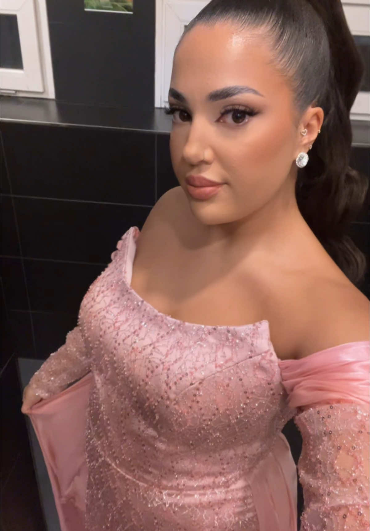 Verliebt🥹🥰 @ezo @hairbytugba #transformation  #makeuptransformation #hennanight 