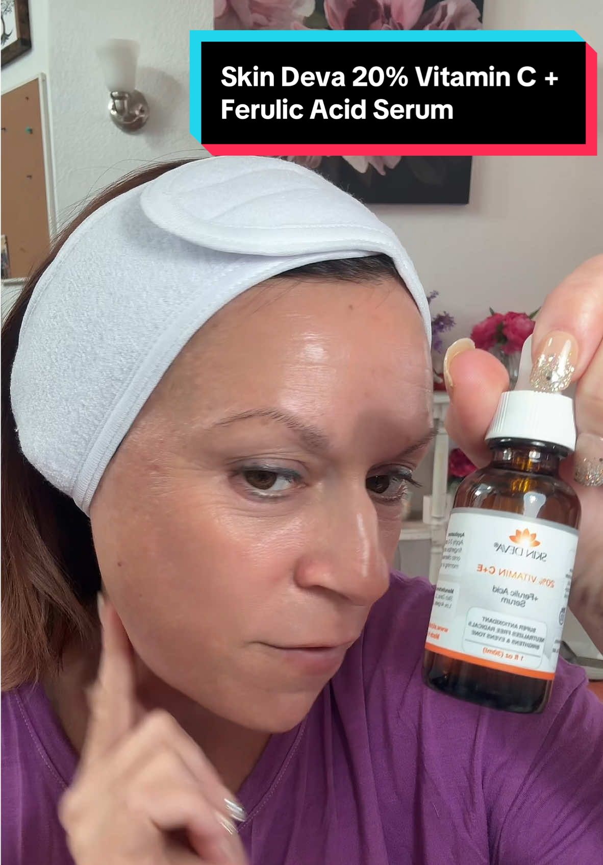 Skin Deva 20% Vitamin C Ferulic Acid Serum for dark spots, discoloration, hyperpigmentation, and overall skin tone brightness.  #skindeva #vitamincserum  #skincareover40 