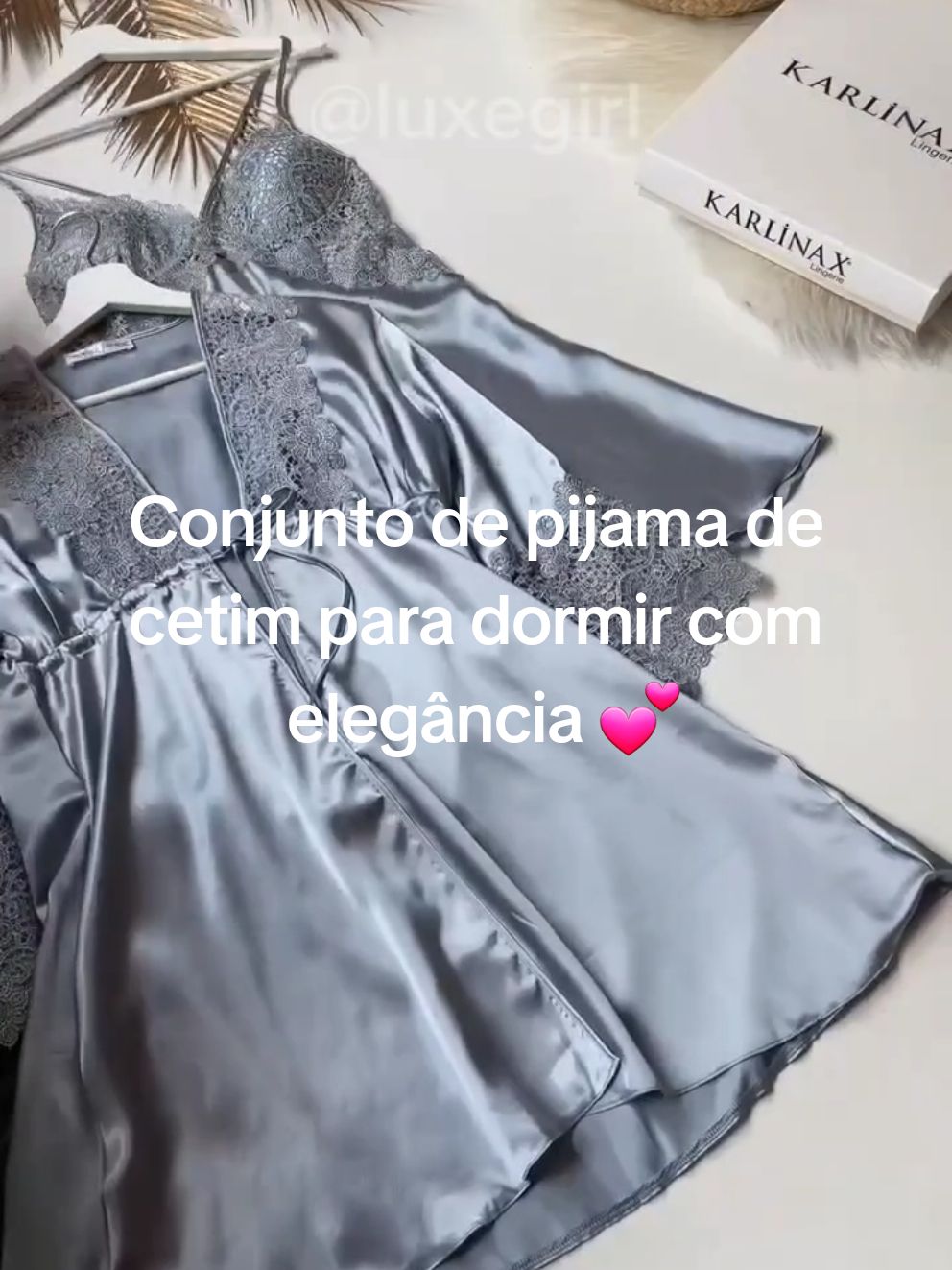 Para quem não abre mão de dormir elegante, esse conjunto de pijamas é perfeito 💫🩷  #pijama #dormir #elegante #cetim #foru #night #shopee #luxury 