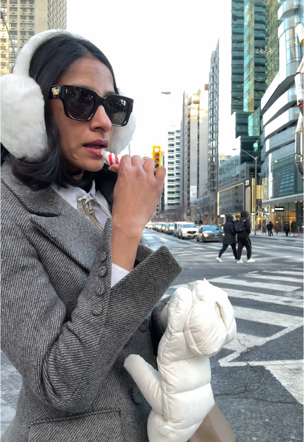 Cold but at least my lips look and feel good #OOTD #whatiwore #winterskincare #winterroutine @laneigeca #lipbalm #lipcareroutine 