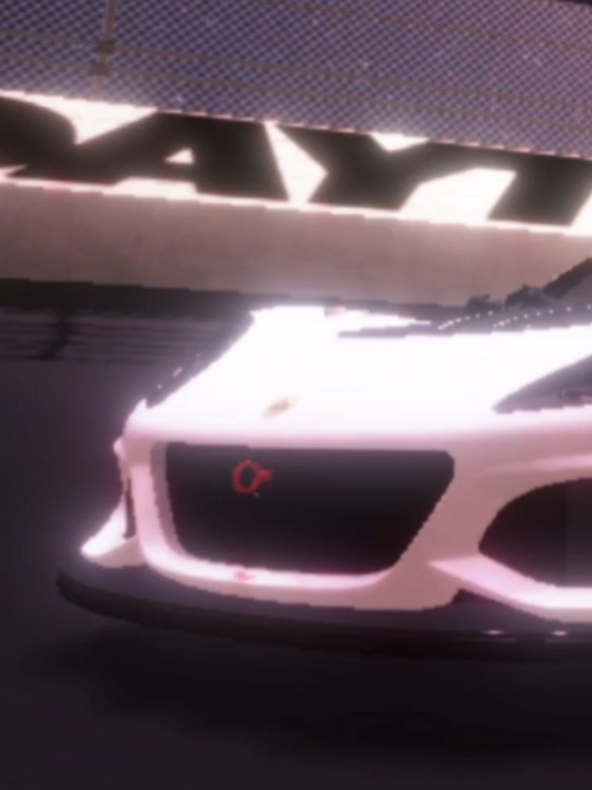 White. #roblox #robloxfyp #robloxcars  #gearhead #fypviral  #drivingempire #fyp #fypviralシ #fypviraltiktok🖤シ゚☆♡  #drivingempirerobloxng 