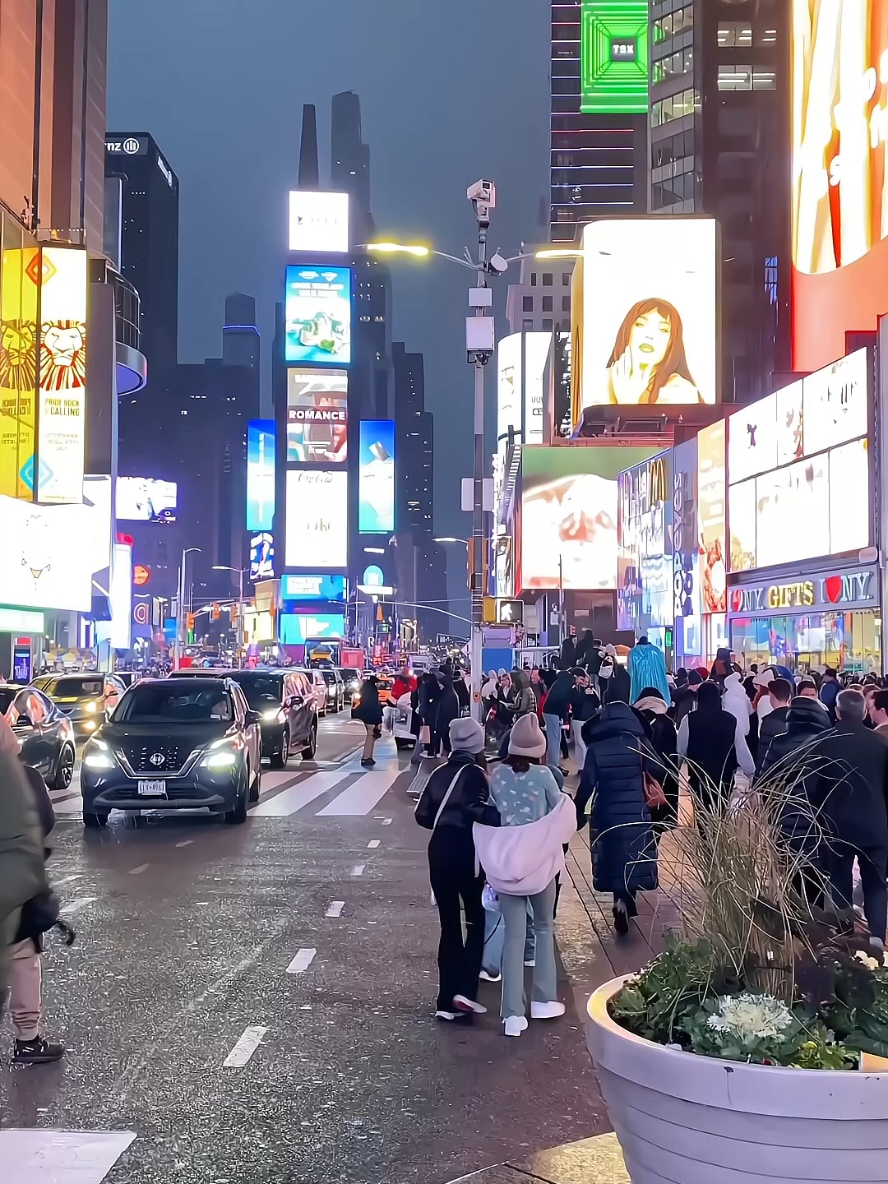 New York City 🗽, Times Square ❄️, City of dreams 🇺🇸