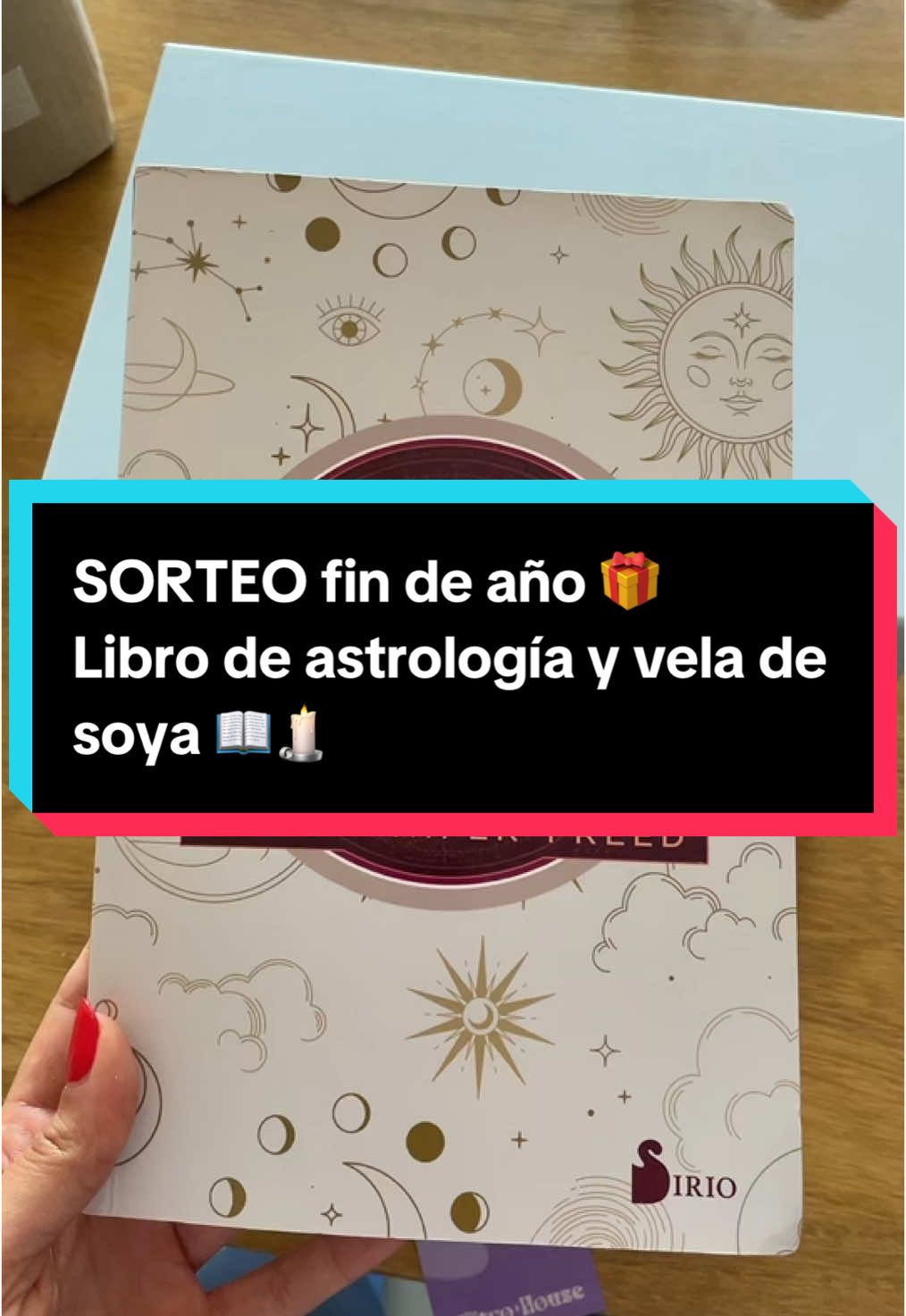 🌟 SORTEO FIN DE AÑO! 🎄✨ Estoy muy agradecida con todas las personas que han llegado a este espacio para aprender de astrología, autoconciencia y sanación.🕯 ✨ PREMIO: ¡Un afortunado ganador recibirá el libro: 
