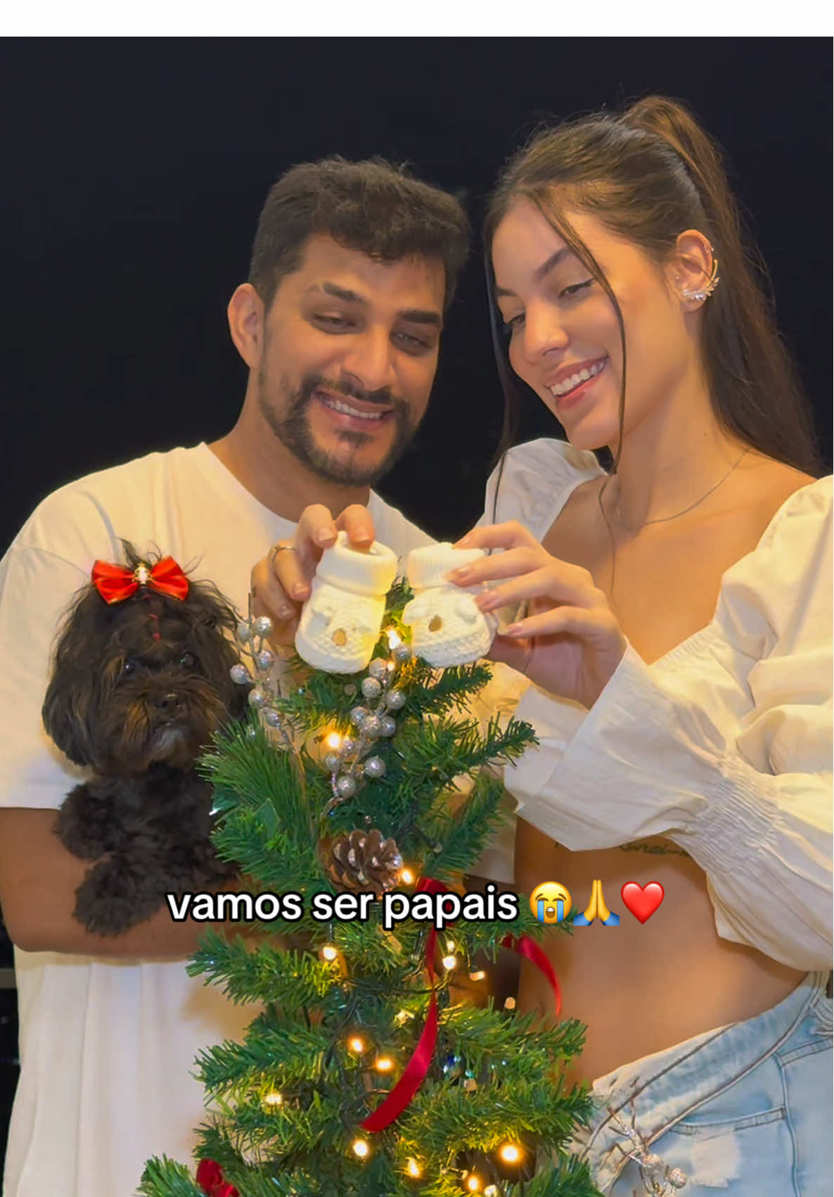 GENTEEE, EU TO GRÁVIDAAAAA 😱😭❤️🙏 Qual o seu palpite? MENINA OU MENINO? 🤰🏻 #gravidez #gravida #casal #amordemilhoes  