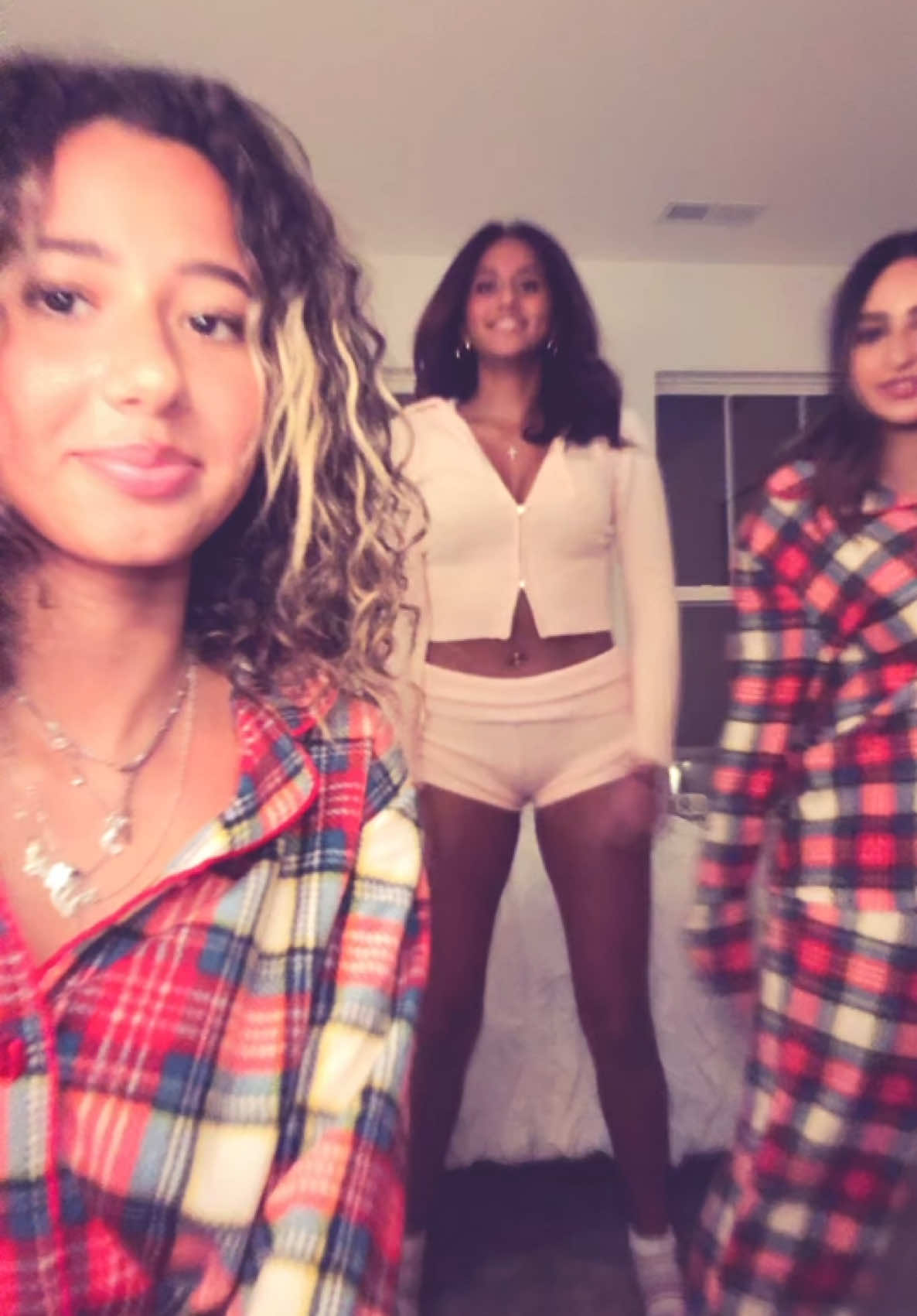 lets wear plaid and not tell her