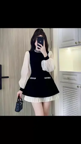 Đâm váy nữ thiết kế nhung phối tay voan bồng tay dài cổ tròn đính phụ kiện đá dáng xòe bèo voan xếp ly sang trọng, dễ thương phù hợp cho các nàng đi tiệc, đi chơi,#Wink  #xuhuong #thinhhanh #thoitrangnu 