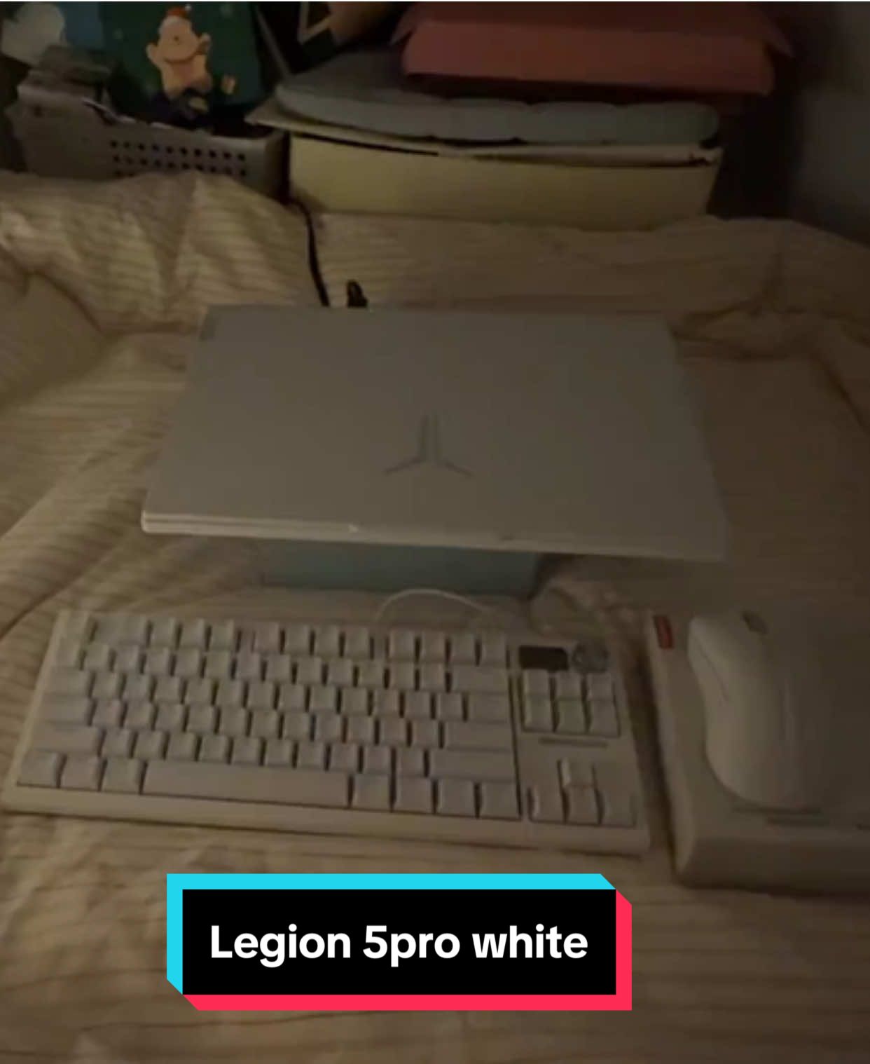 Legion 5pro white đẹp mê quá trời ơi 😍😍 #kevodanh_vn #thinhhanh #xuhuong #gear #legion #white #trend #lenovo #keyboard #langtu #virall #wallpaper #laptopgaming 