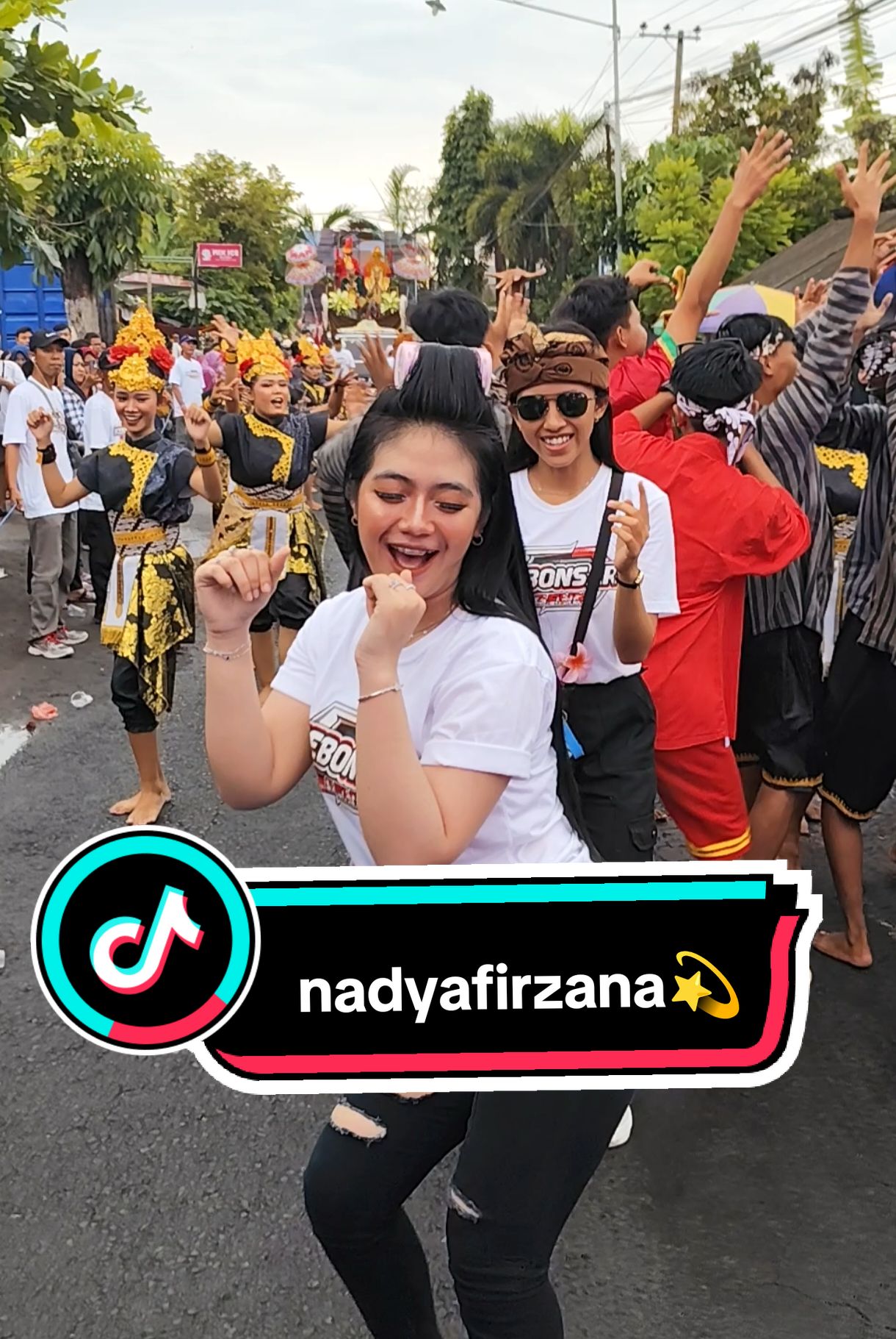 nad nad @Nadyafirzana💫 #pumburuhorekjawatimur#fypdonggggggggg#fypシ#foryoupage 