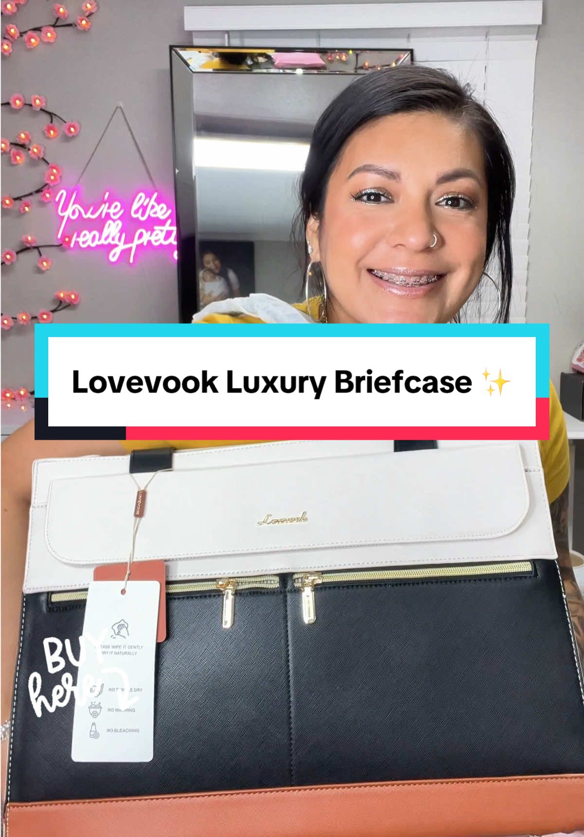 Girlies this Briefcase is so worth it Screams LUXURY😍✨✨✨! #luxurybriefcase #briefcase #luxury #officebag #worklife #schoolbag #collegebag #lovevook @Lovevook Bags @lovevook_official 