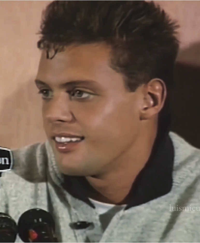 micky 😻                                                                                                  #luismiguel #luismi #fyp #parati #paratiiiiiiiiiiiiiiiiiiiiiiiiiiiiiii #elsoldemexico #90s 