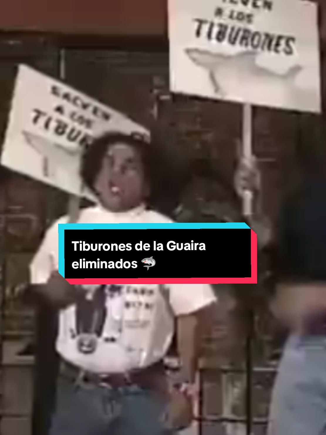 😆😂😂🤭 Yo amo a La Guaira porque mi papi hermoso es de los Tiburones, pero esto es clásico. 🙈  #Beisbol #Venezuela #Humor