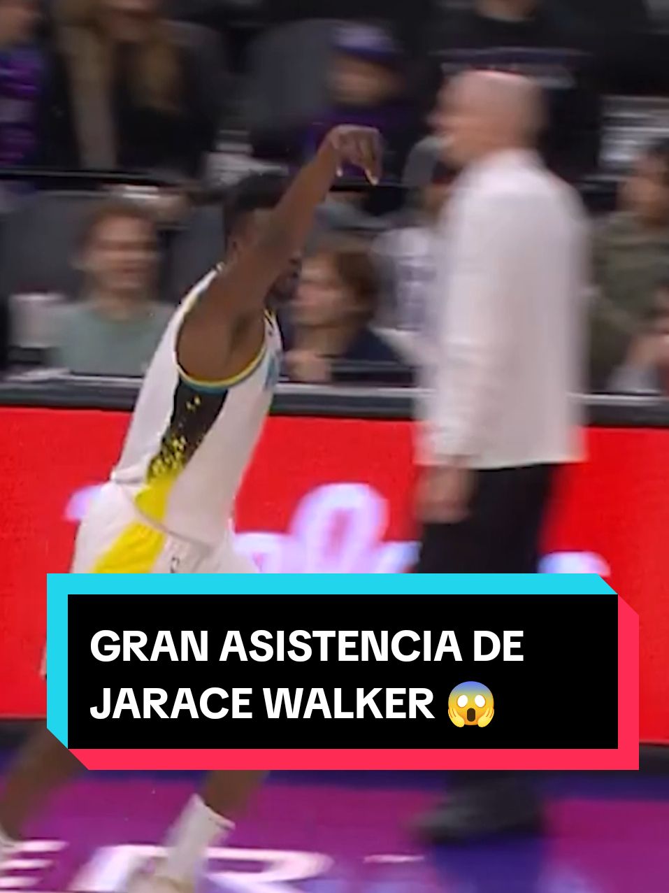 ¡QUÉ ASISTENCIA DE JARACE WALKER! 🔥 | #NBA #basketball #walker #pacers 